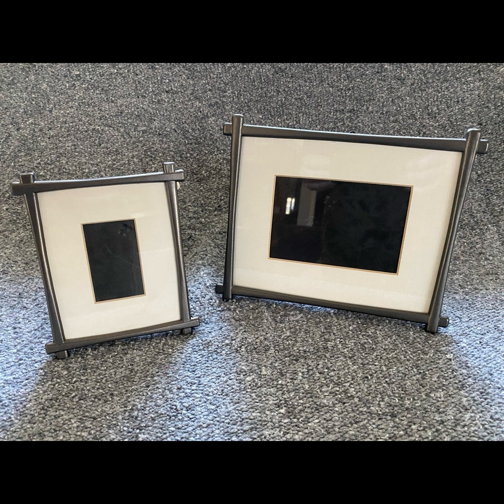Versatile High Quality Elegant Metal Frame Set!